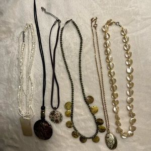 Fashion necklace lot